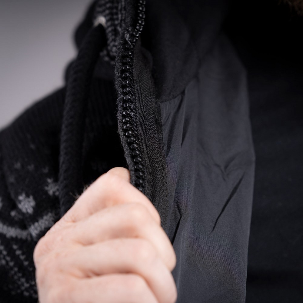 900050047_18162GJR66jlEjGgyP