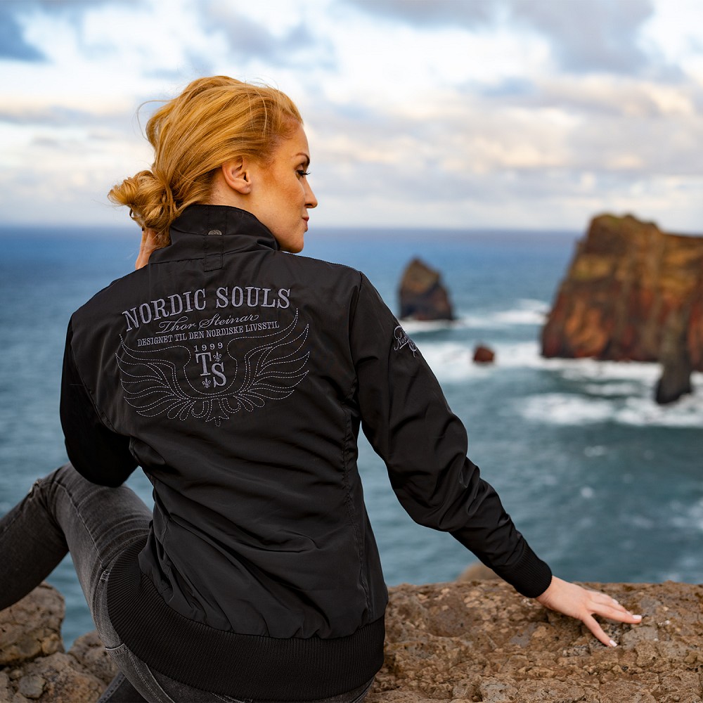 JA-S22-G26069-Wandalia-Detail2_17389