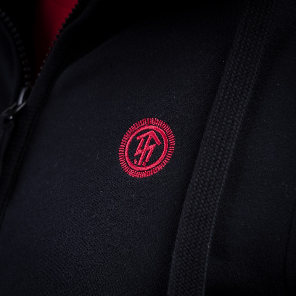 KPZJ-W22-14292_Riders_Studio_detail_2_18215