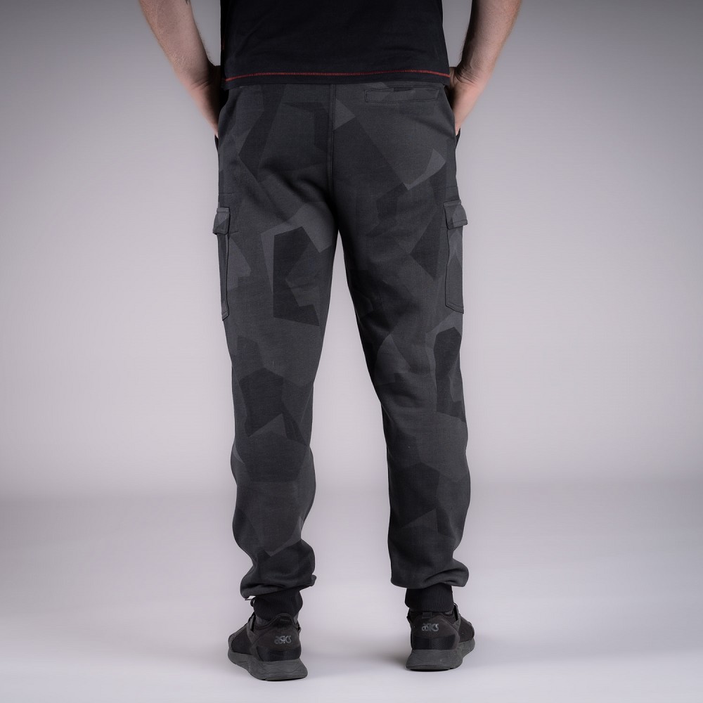 HL-W22-16205_Gunthar_Studio_nah_back_17792