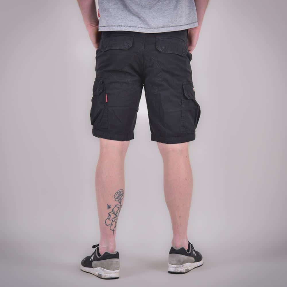 HK-S23-17117-Farsund_Studio_nah_back_schwarz_16354