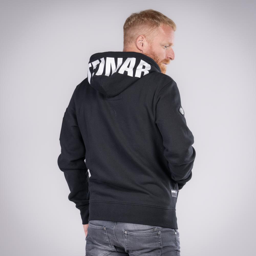 KPZJ-W23-14308-Oswin_Studio_nah_back_schwarz_20817