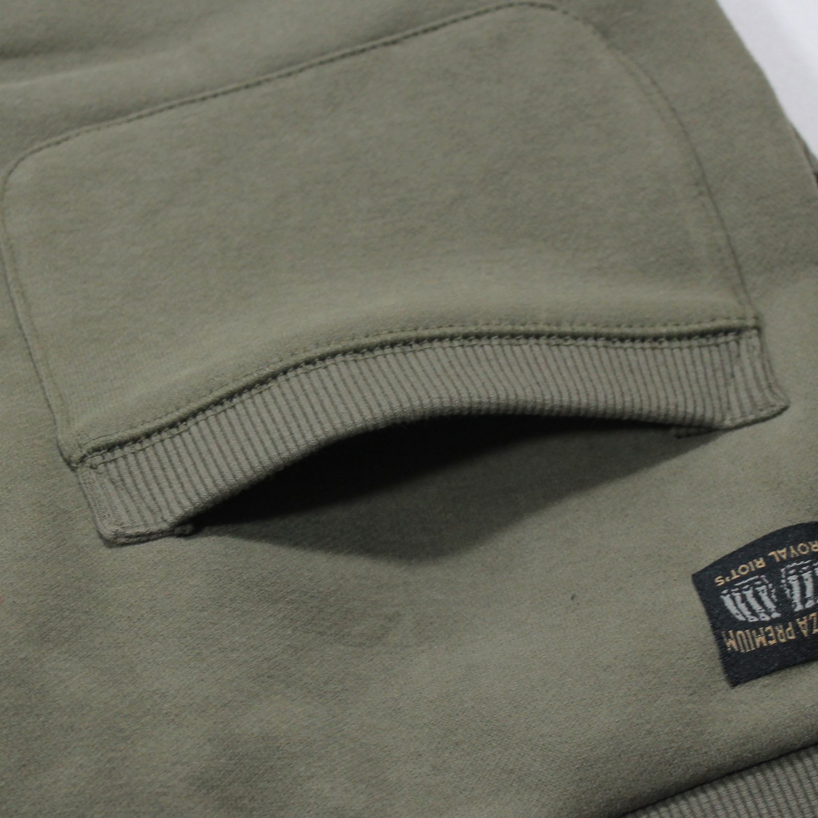 yakuza-premium-shorts-6_1