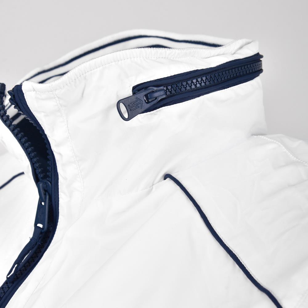 JA-S25-15245-Tjust-weiss-Detail_3_22351h27xKtLsCbwWi