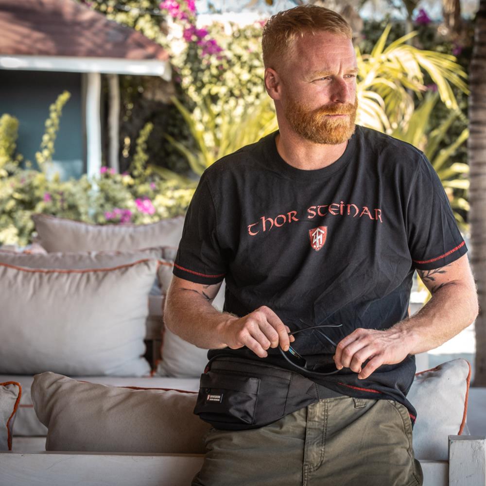 TS-S25-10247-Steinar-schwarz-1_22797yidXxTDfcjt5D