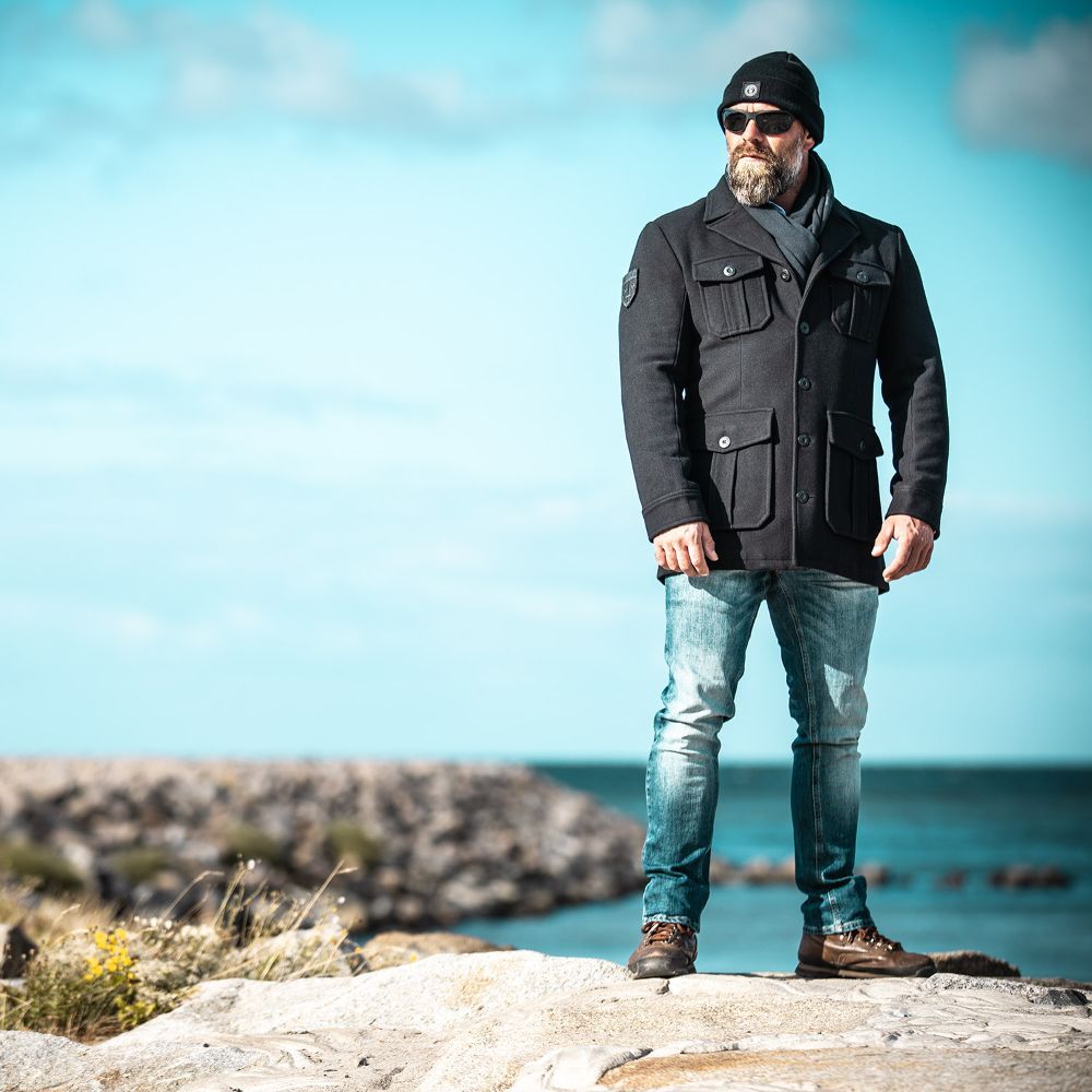 JA-W25-15262_Skagerrak_II_schwarz_01_23565_1920x1920